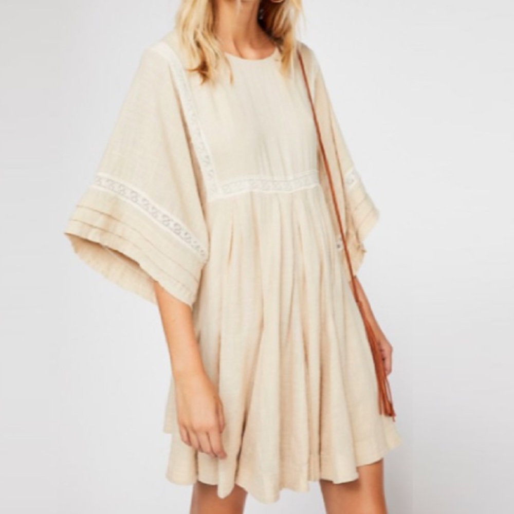 Textured Paloma Mini DRESS - Picture 2 of 3